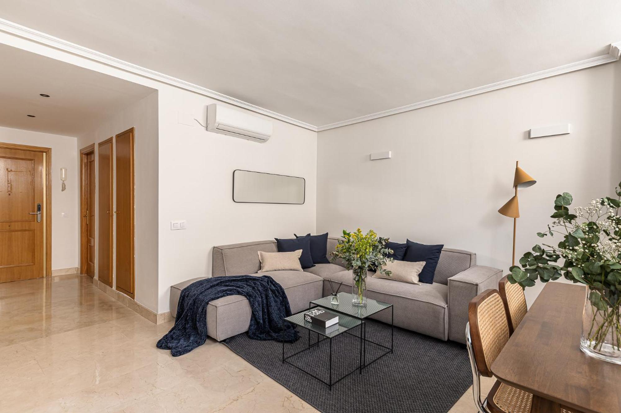 Appartamento Waou Gran Via Attic - Corta Duracion Madrid Esterno foto