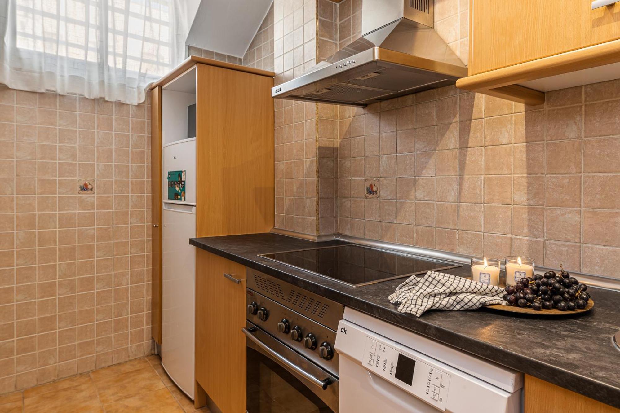 Appartamento Waou Gran Via Attic - Corta Duracion Madrid Esterno foto